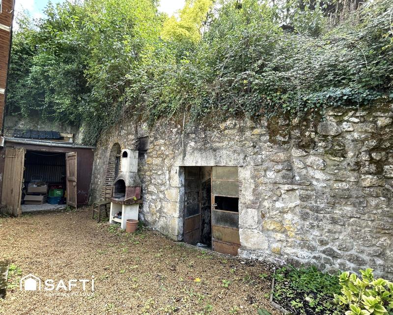 Maison - 90 m² - 6 pièces