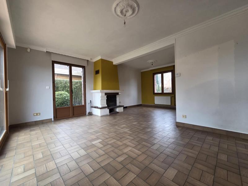 Maison - 92 m² - 5 pièces