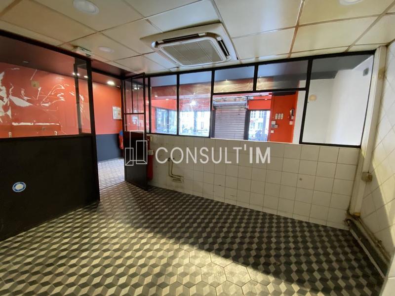 Local commercial - 198 m²