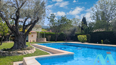 Villa - 150 m² - 5 pièces