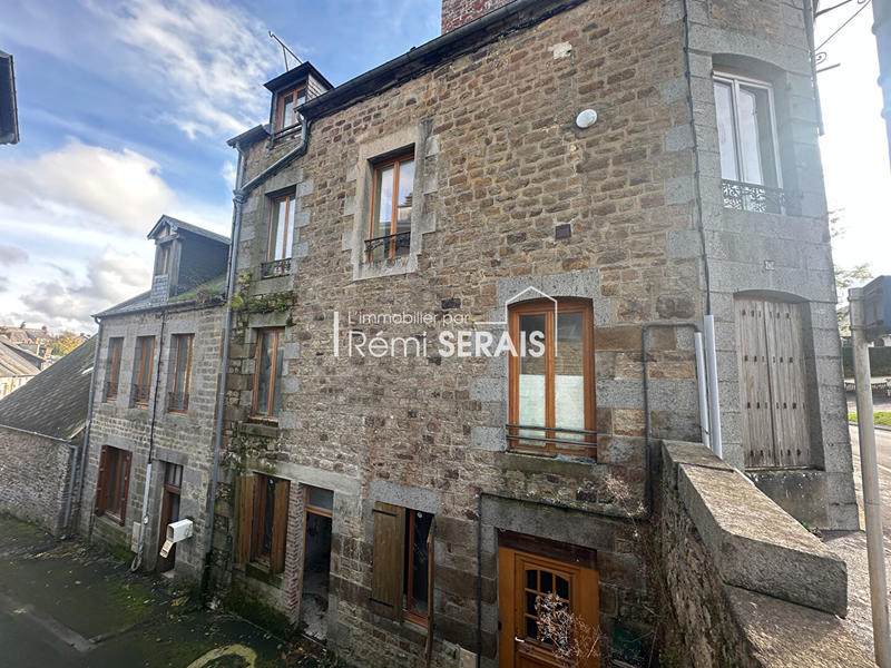 Immeuble - 13 pièces