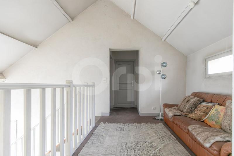 Maison - 199 m² - 7 pièces