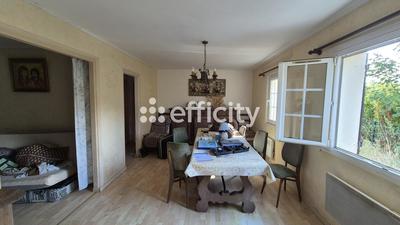 Maison - 100 m² - 6 pièces