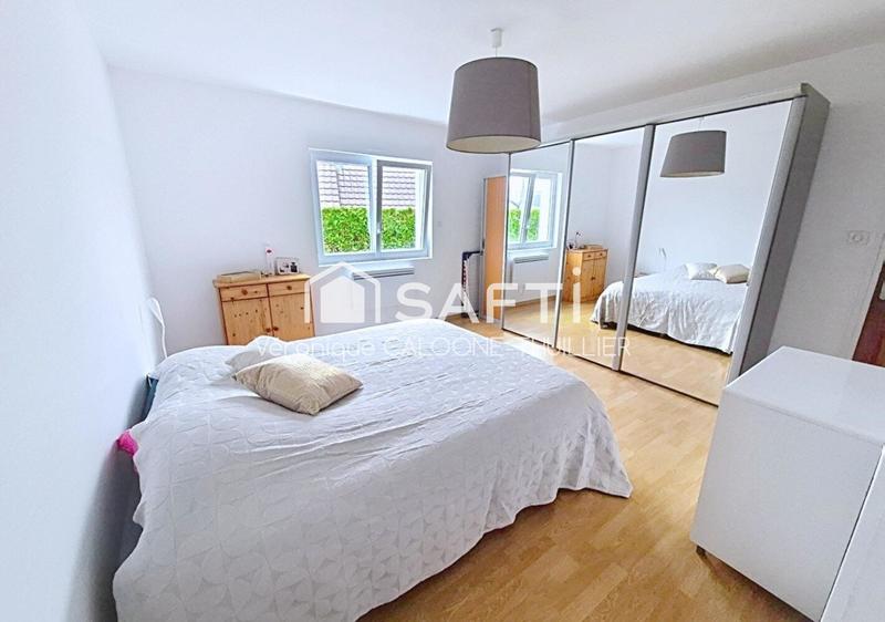 Maison - 98 m² - 5 pièces