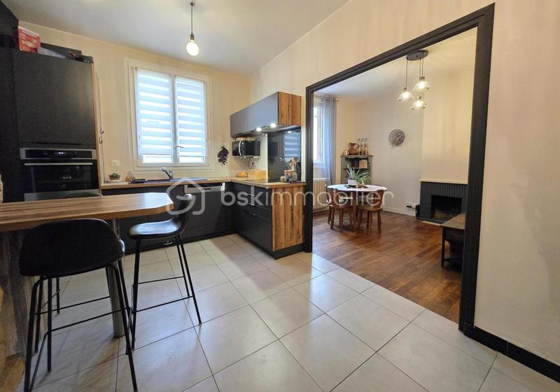 Maison de ville - 92 m² - 4 pièces