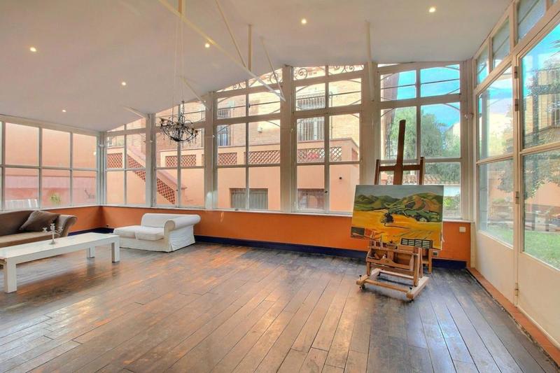 Maison de maîtres - 305 m² - 12 pièces