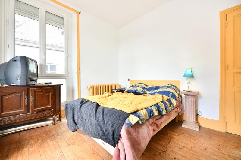 Maison - 151 m² - 6 pièces