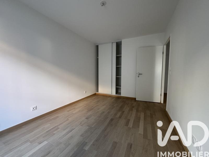 Appartement - 99 m² - 4 pièces