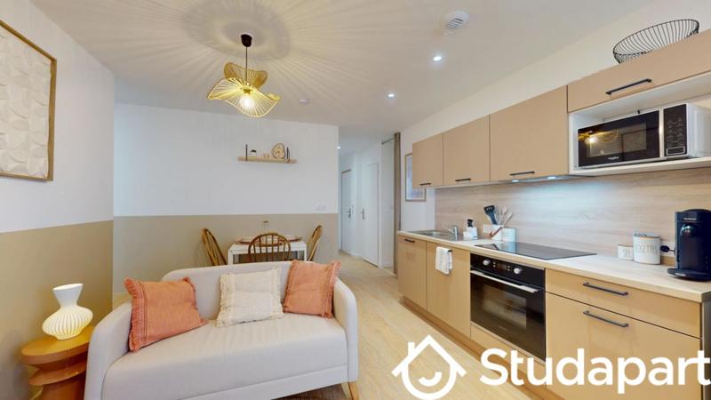 Chambre - 9 m² - 1 pièce