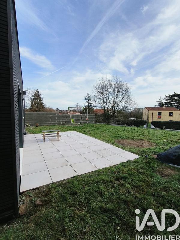 Maison - 97 m² - 5 pièces