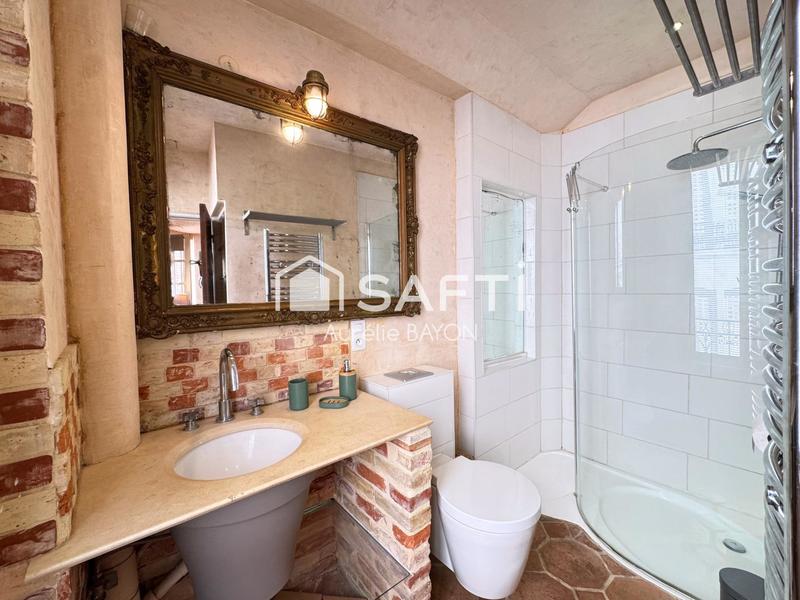 Appartement - 100 m² - 4 pièces