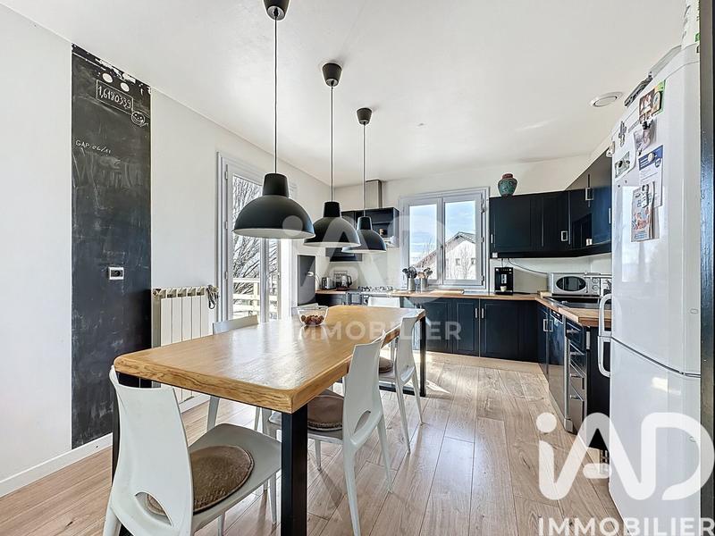 Maison - 103 m² - 5 pièces