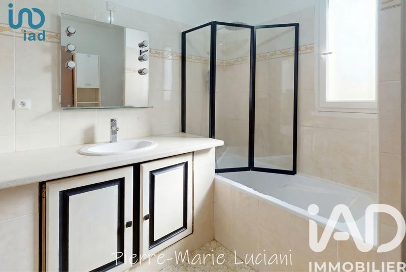 Maison - 101 m² - 5 pièces