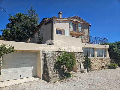 Villa - 135 m² - 3 pièces