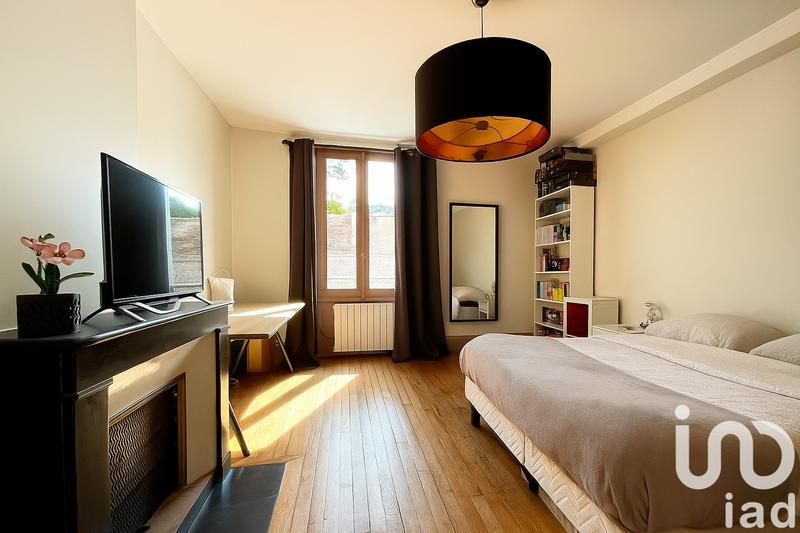 Maison de ville - 201 m² - 6 pièces