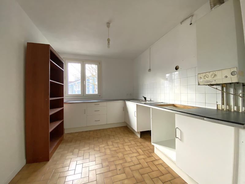 Appartement - 95 m² - 5 pièces