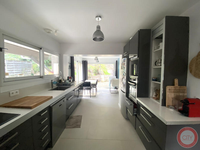 Maison - 135 m² - 6 pièces