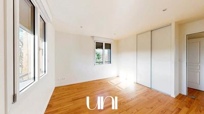 Maison - 108 m² - 4 pièces