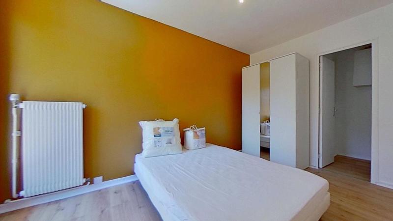 Chambre - 69 m² - 4 pièces