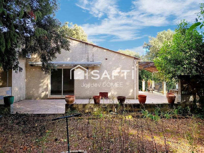 Maison - 95 m² - 5 pièces