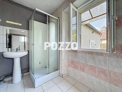 Maison - 88 m² - 5 pièces