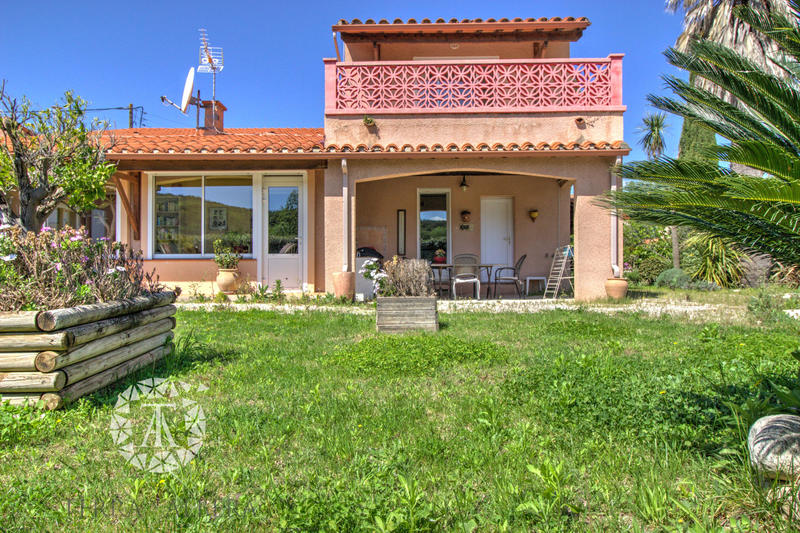 Maison - 197 m² - 5 pièces