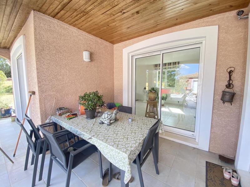 Villa - 141 m² - 5 pièces