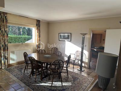 Maison d'architecte - 224 m² - 7 pièces