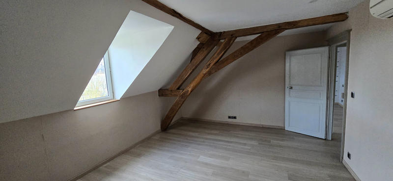 Maison - 227 m² - 10 pièces
