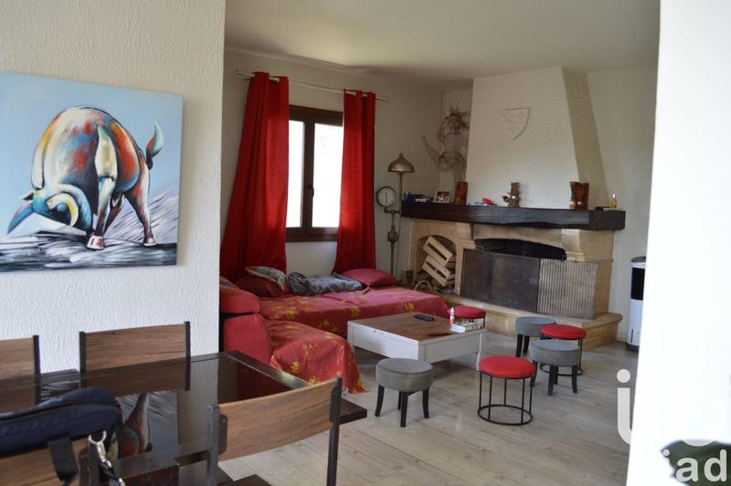 Maison - 330 m² - 11 pièces