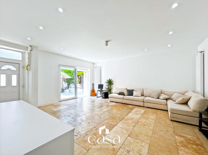 Maison - 87 m² - 5 pièces