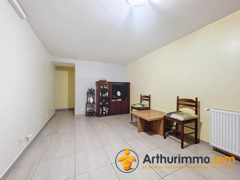 Maison - 225 m² - 10 pièces