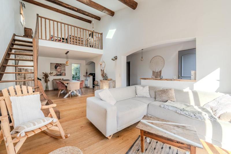 Maison - 113 m² - 4 pièces