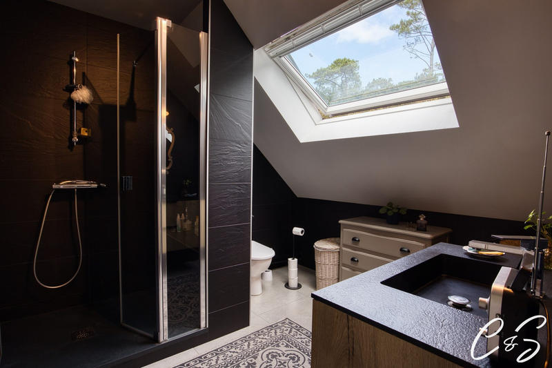 Maison - 161 m² - 6 pièces