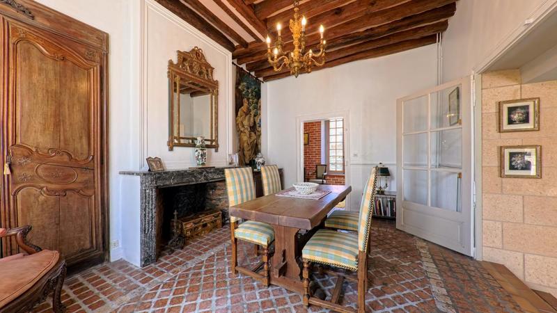 Maison - 170 m² - 7 pièces