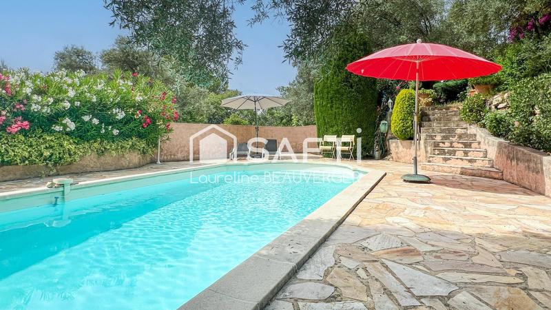 Maison - 175 m² - 8 pièces