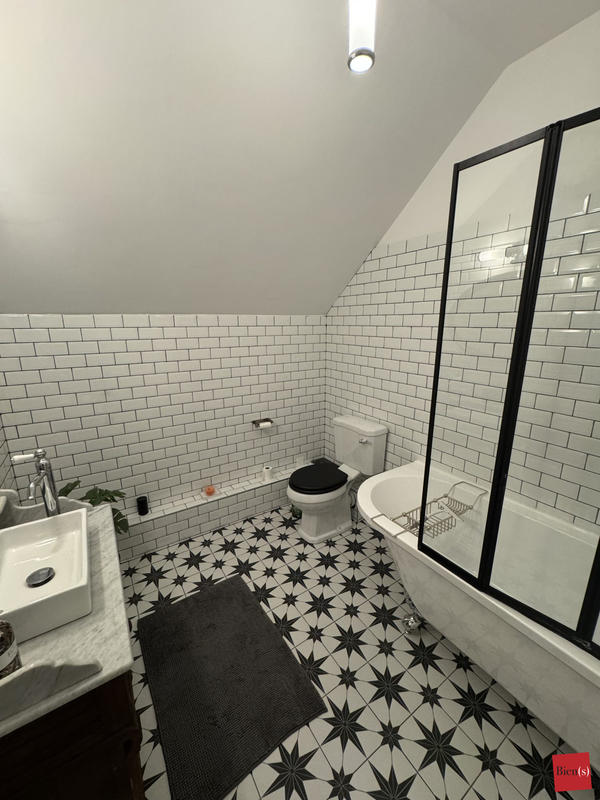 Maison ancienne - 173 m² - 7 pièces