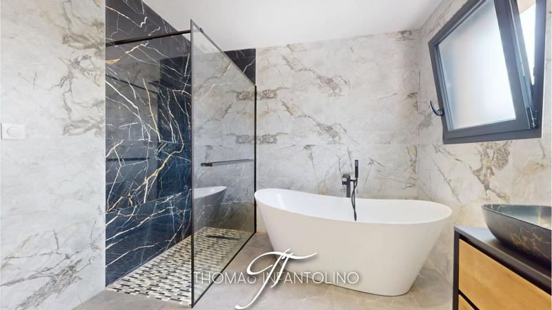 Maison - 130 m² - 4 pièces