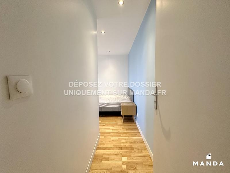 Chambre - 10 m² - 5 pièces