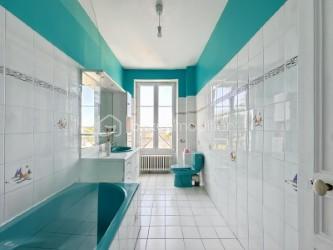 Maison bourgeoise - 233 m² - 8 pièces