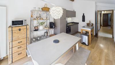 Appartement - 85 m² - 5 pièces