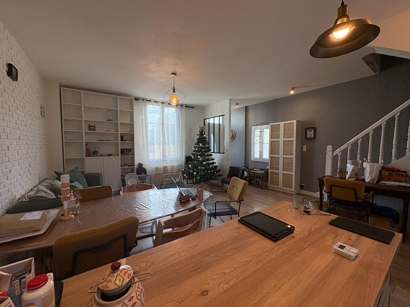 Maison - 92 m² - 4 pièces