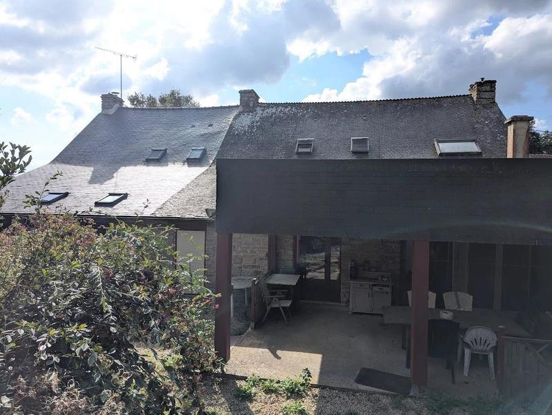 Maison - 224 m² - 9 pièces