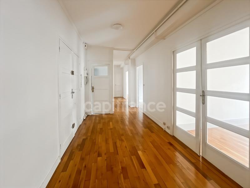 Appartement - 118 m² - 5 pièces