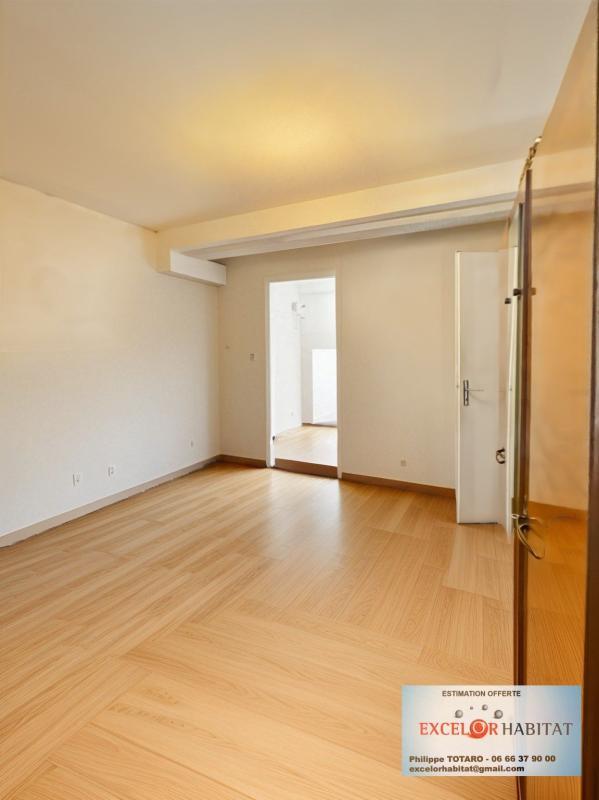 Appartement - 130 m² - 7 pièces