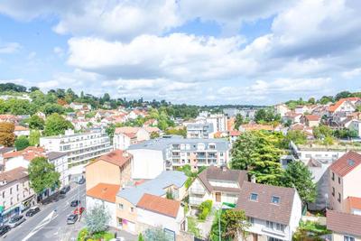 Appartement - 81 m² - 4 pièces