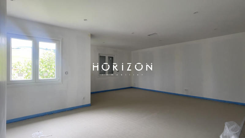 Maison contemporaine - 131 m² - 4 pièces