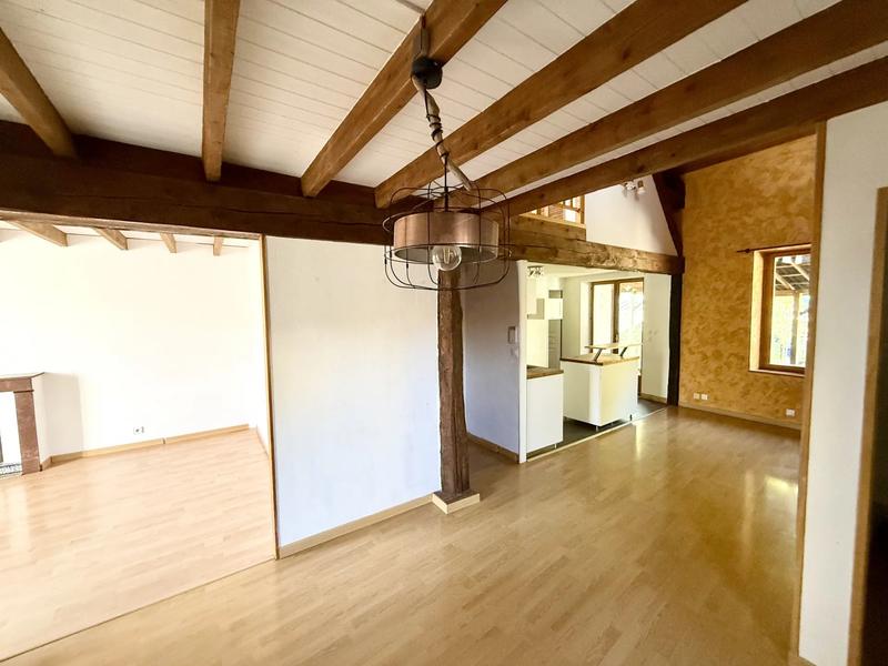 Maison - 149 m² - 8 pièces