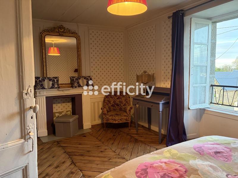 Demeure - 452 m² - 15 pièces