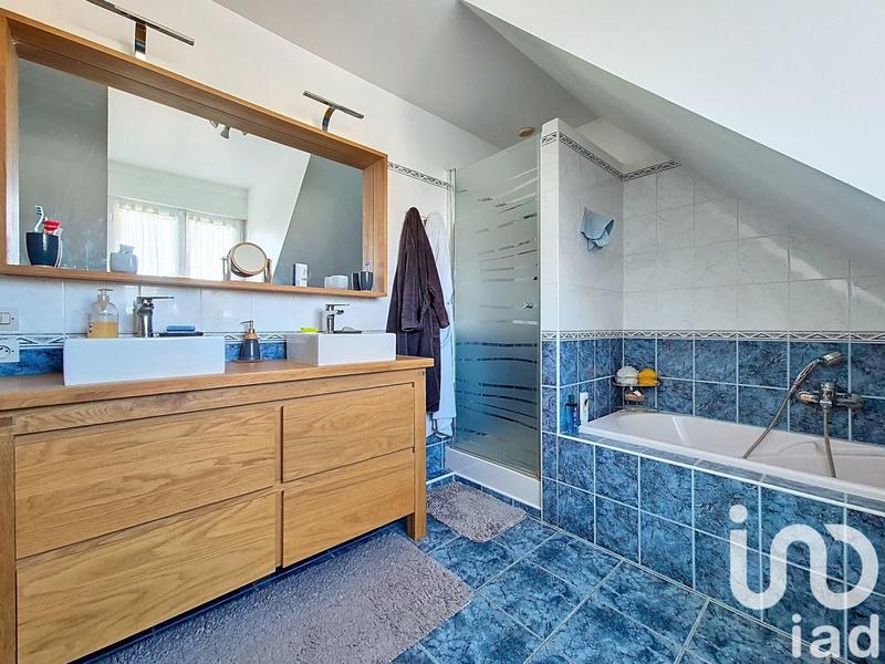 Maison - 143 m² - 6 pièces